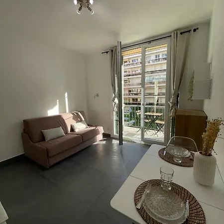 Studio A Deux Pas De La Mer Nice Extérieur photo